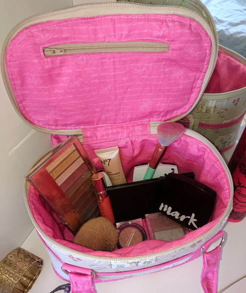 Inside the Little Chick and Little House Bree's Box Toiletry Caddy - Andrie Designs