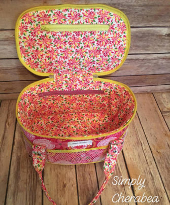 Inside the pretty 'n pink Bree's Box Toiletry Caddy! - Andrie Designs