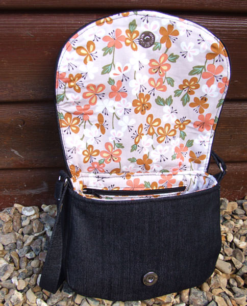 Underside of the flap on the floral and denim Peekaboo Purse - Andrie Designs