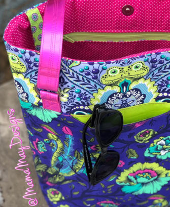 A little bit of Tula Pink and some hot pink vinyl for this Classic Market Tote - Andrie Designs