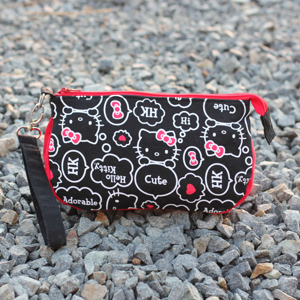 Hello Kitty-themed V Pouch - Andrie Designs