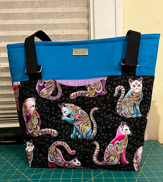 Diane's Classic Market Tote - Customer Creations - January 2022 - Andrie Designs