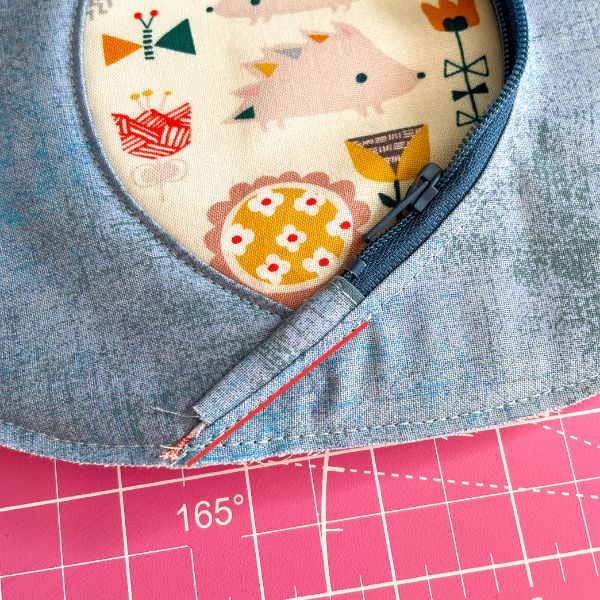 Topstiching marked for end of zipper tab - Peekaboo Pocket Hack - Andrie Designs